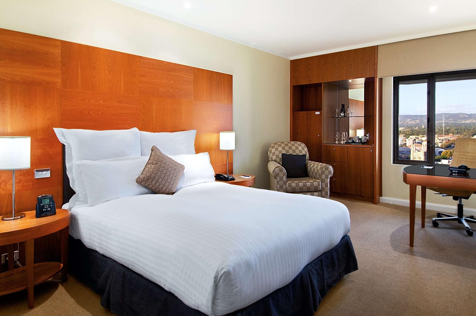 Hilton Adelaide Hotel Bagian luar foto