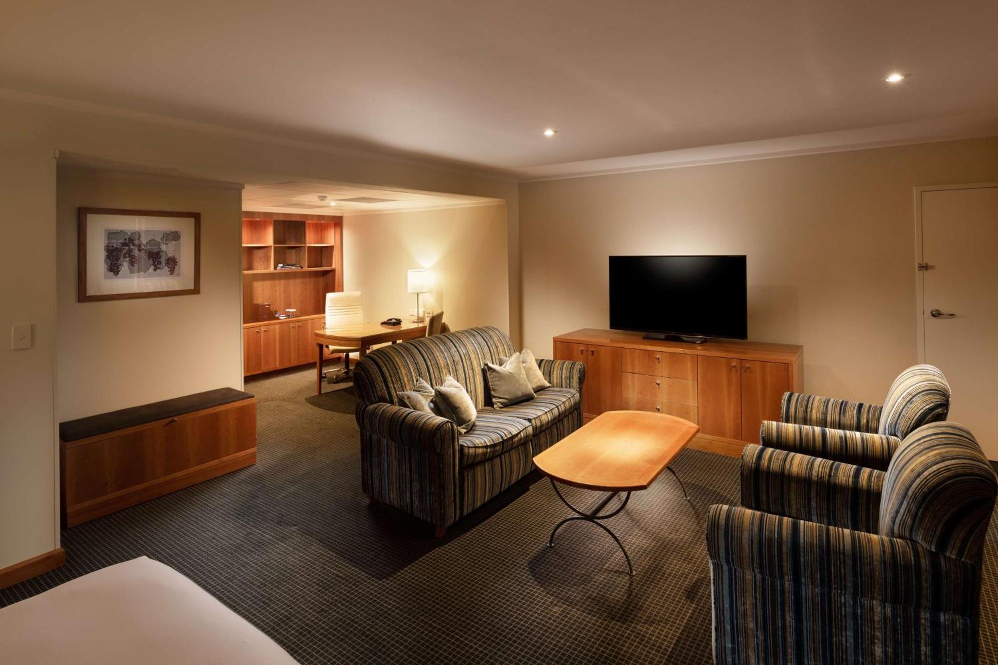 Hilton Adelaide Hotel Bagian luar foto