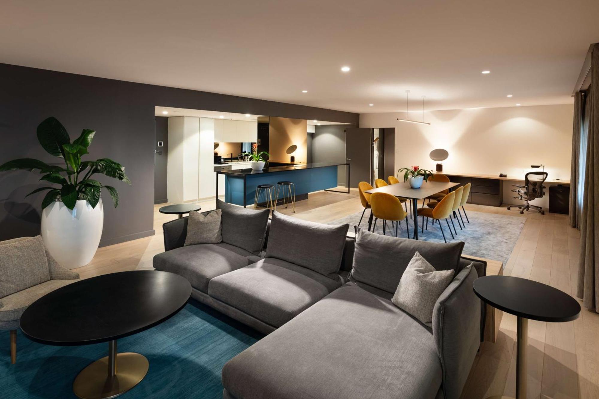 Hilton Adelaide Hotel Bagian luar foto