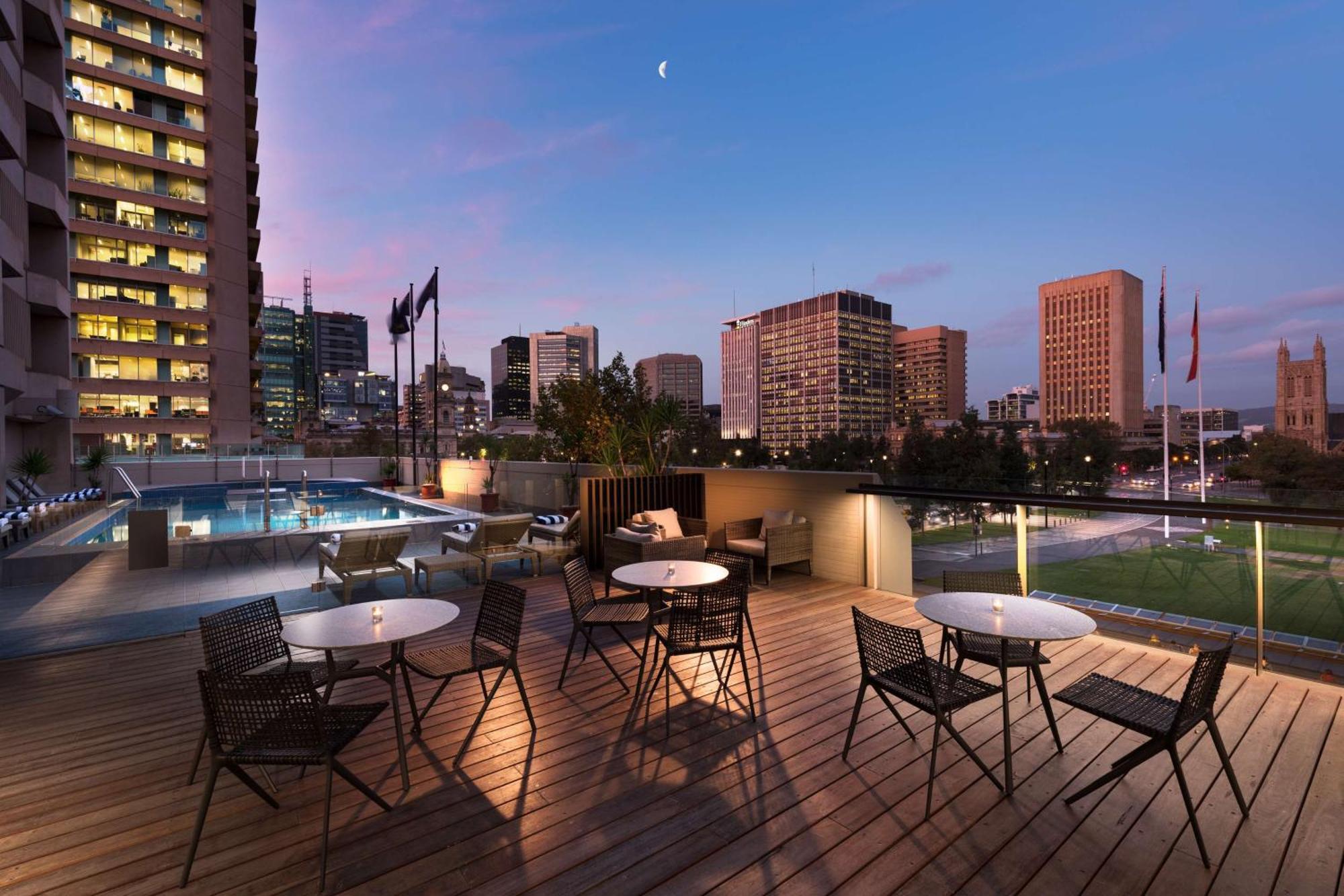 Hilton Adelaide Hotel Bagian luar foto